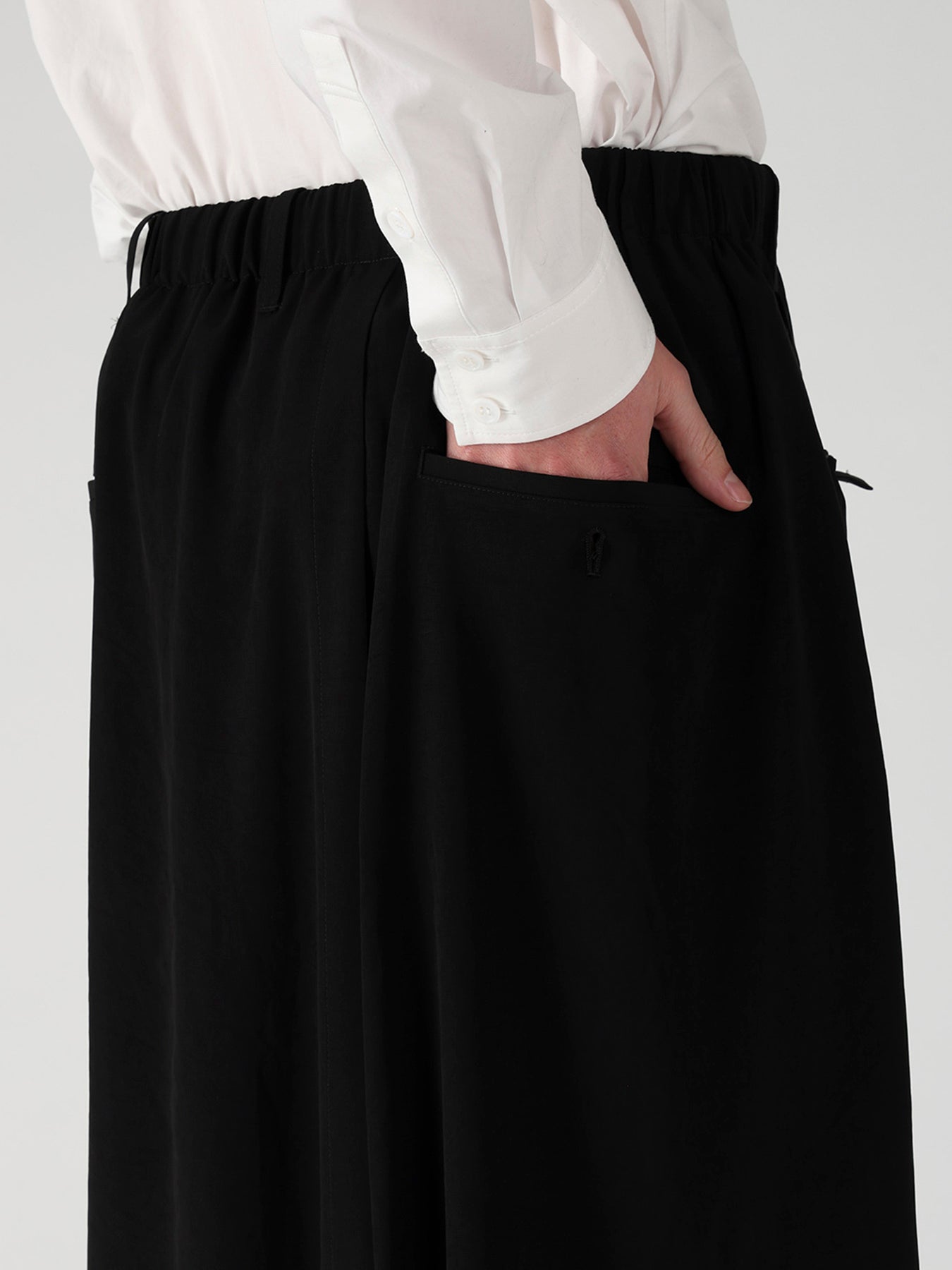 waist detail
