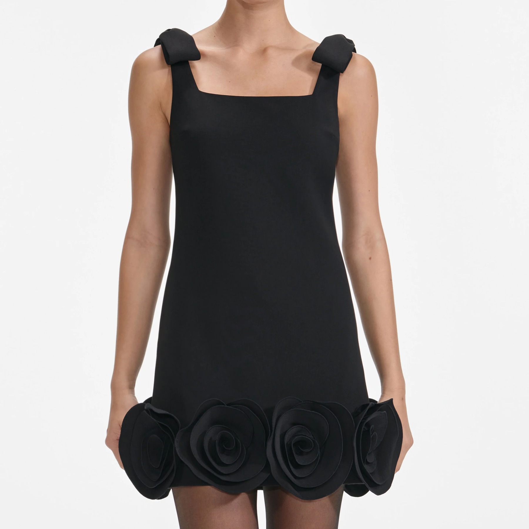 neckline and flowers