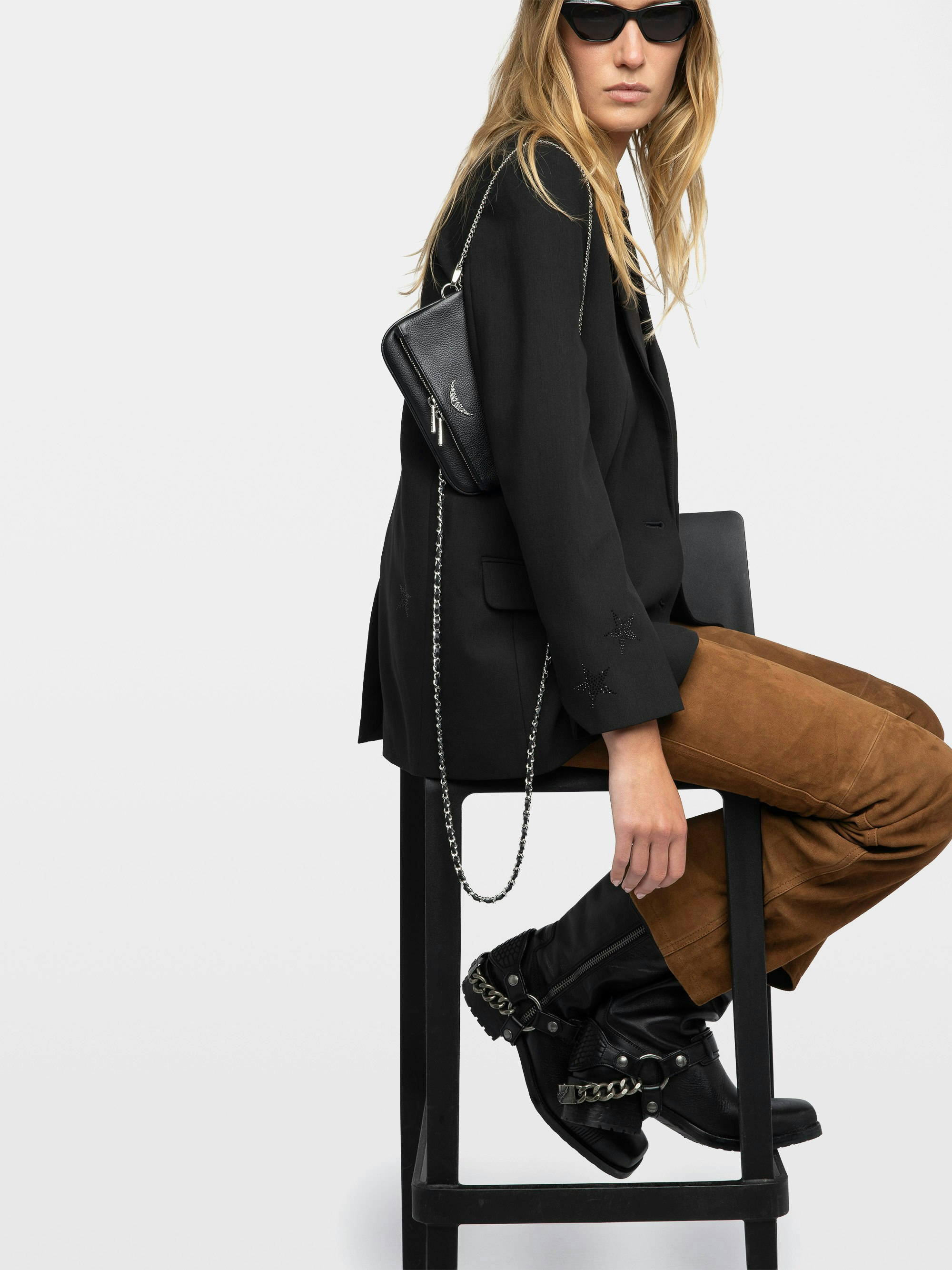 crossbody styling