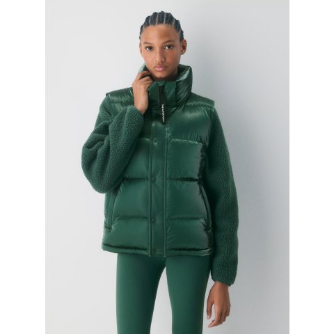 Aritzia The Super Puff Vest Liquid Shine