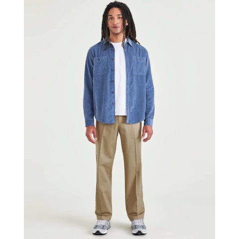 Dockers Classic Fit Iron-Free Khakis Stain Defender