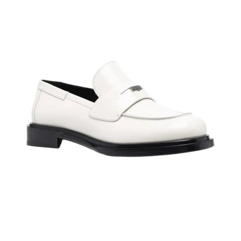 Salvatore Ferragamo Ferragamo Nyx 30 Leather Loafer