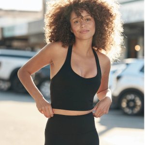 Lorna Jane Light & Breezy Summer Collection
