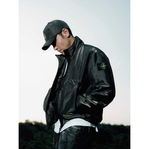 Stone Island Crinkled-Effect Cargo Trousers
