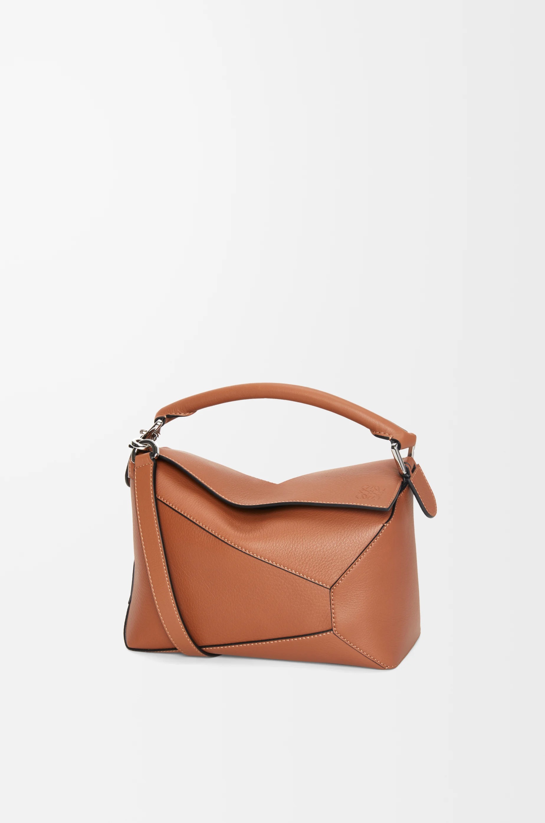 Loewe Small Puzzle Edge bag in classic calfskin, tan official product view.