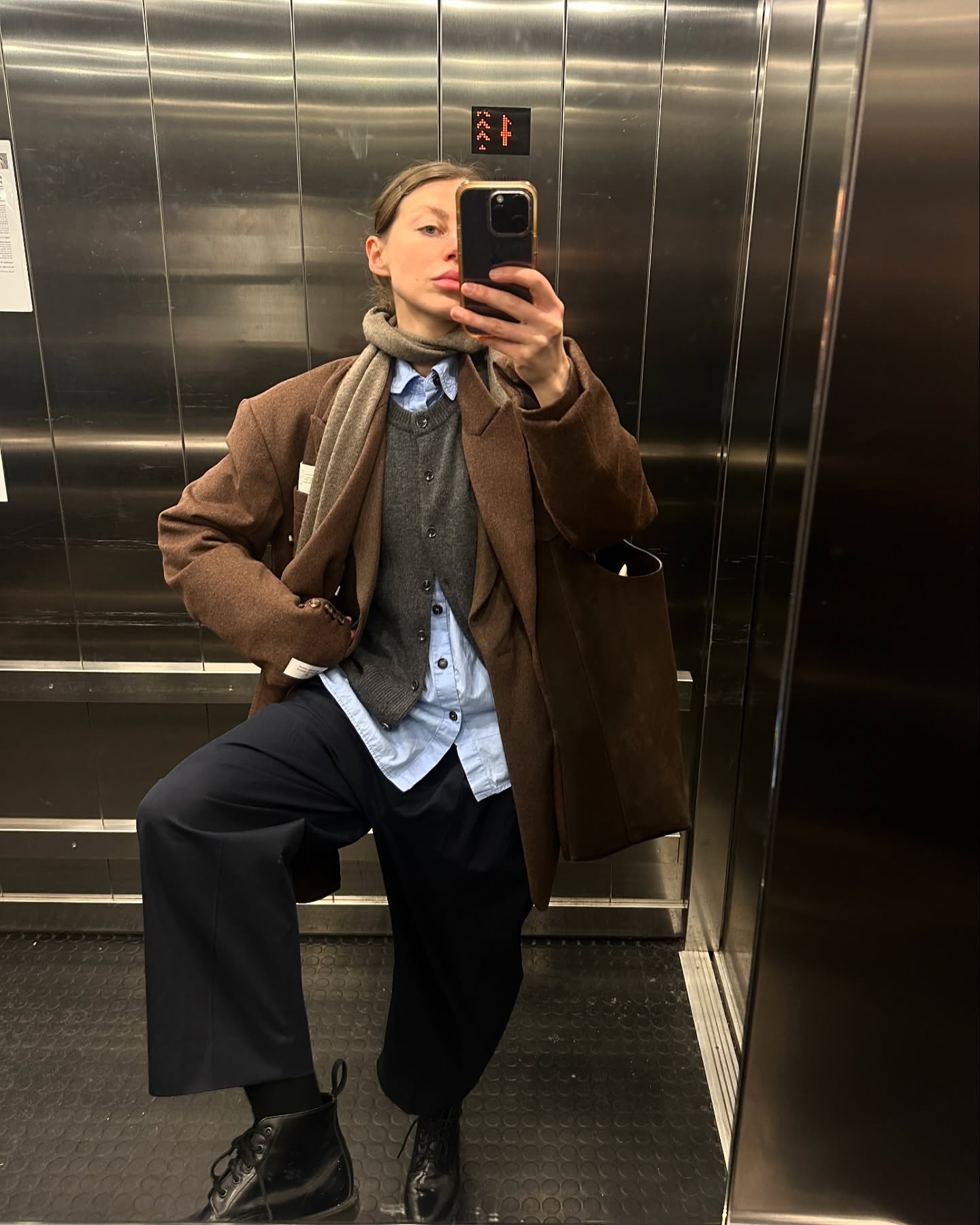 What to Wear to a Creative-Casual Office: 6 Repeatable Formulas