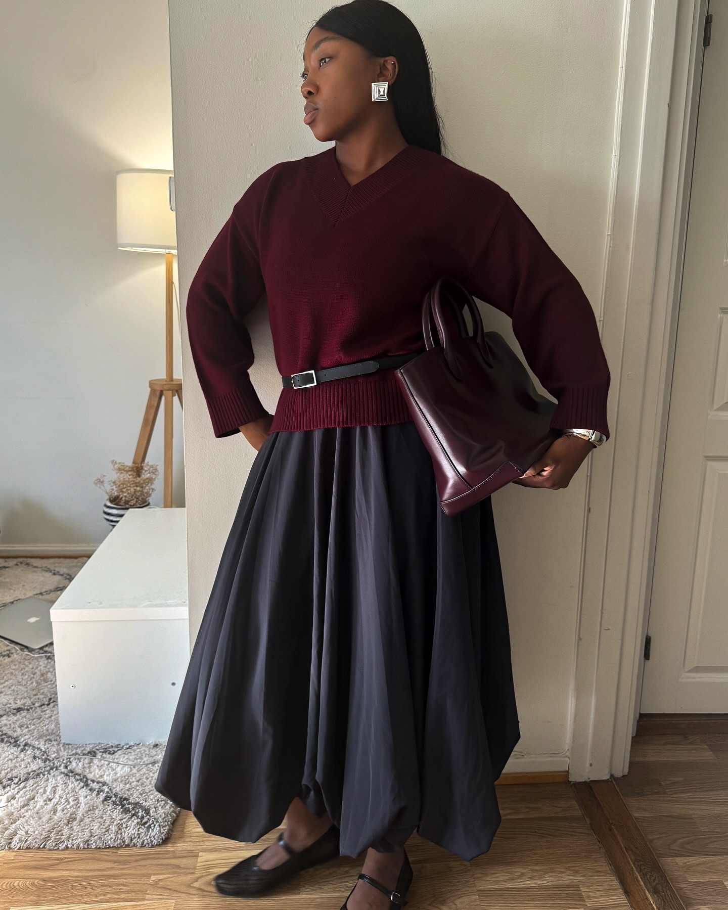 What Colors Go With Burgundy? 7 Pairings Beyond Black