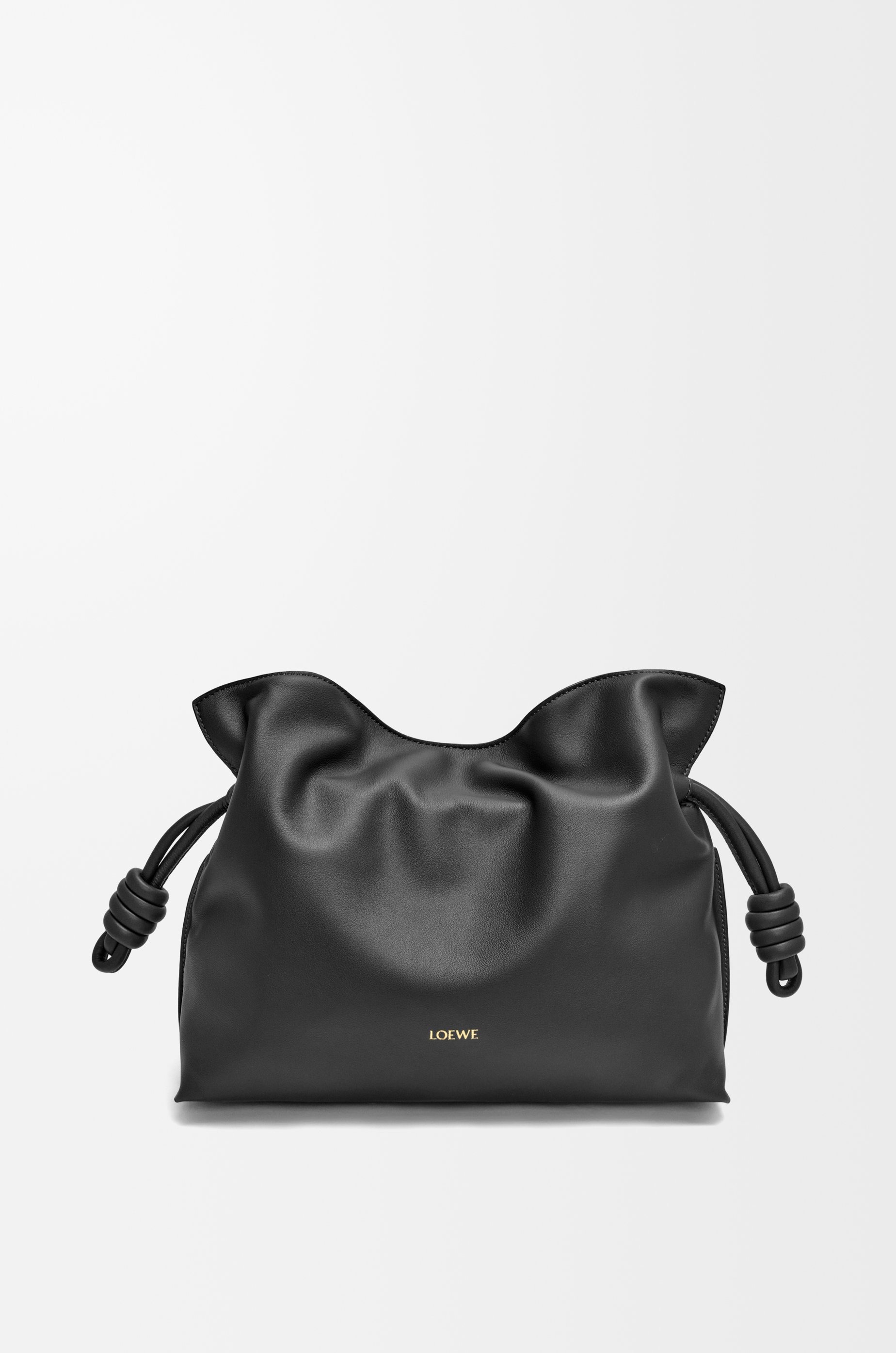 Loewe Medium Flamenco clutch in black nappa calfskin, official product view.